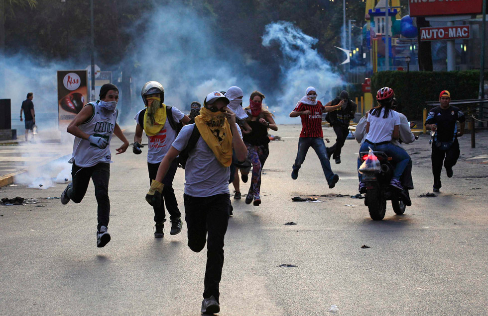 Congreso español debatirá pedir a Venezuela el fin de la “represión”