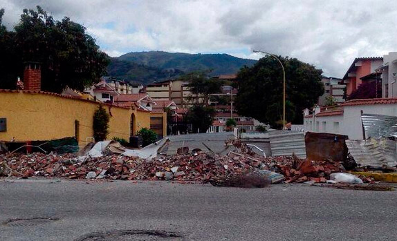 Merideños armaron grandes barricadas este #19A (Fotos)