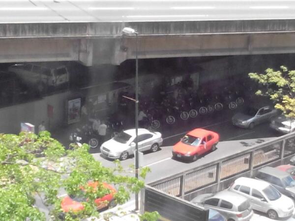 Reportan presencia de efectivos de la PNB en Las Mercedes (Fotos)