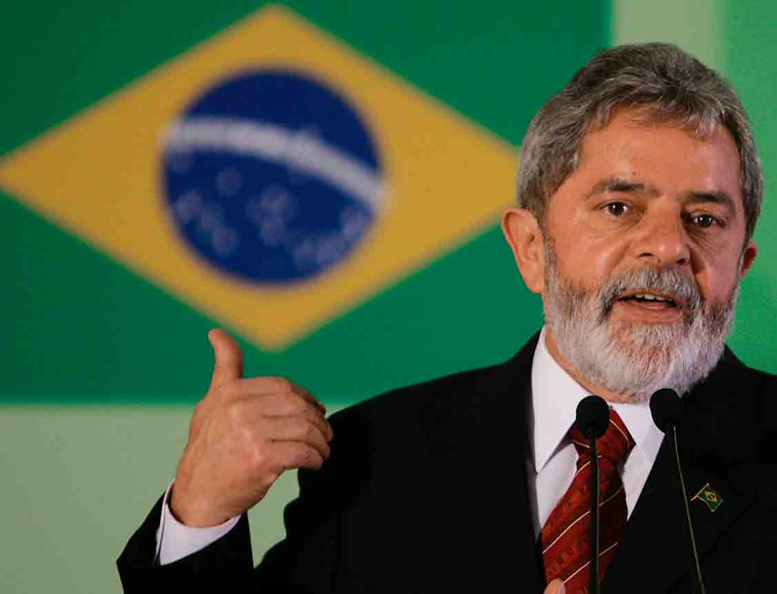 Lula repudia que se le vincule al escándalo de corrupción en Petrobras