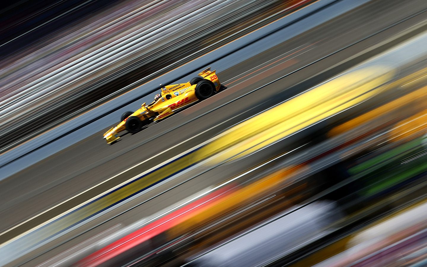 Ryan Hunter-Reay se alza con las 500 Millas de Indianápolis