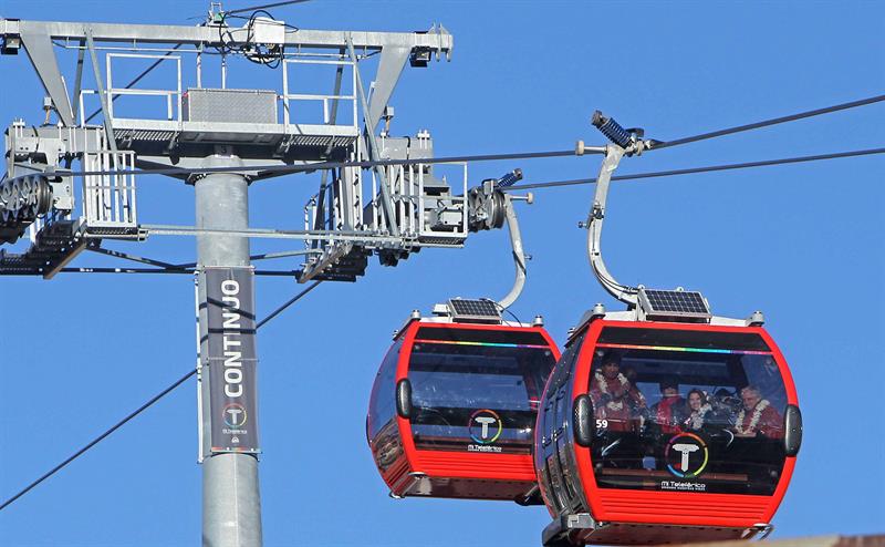 Bolivia inaugura el teleférico urbano más alto del mundo (Fotos)