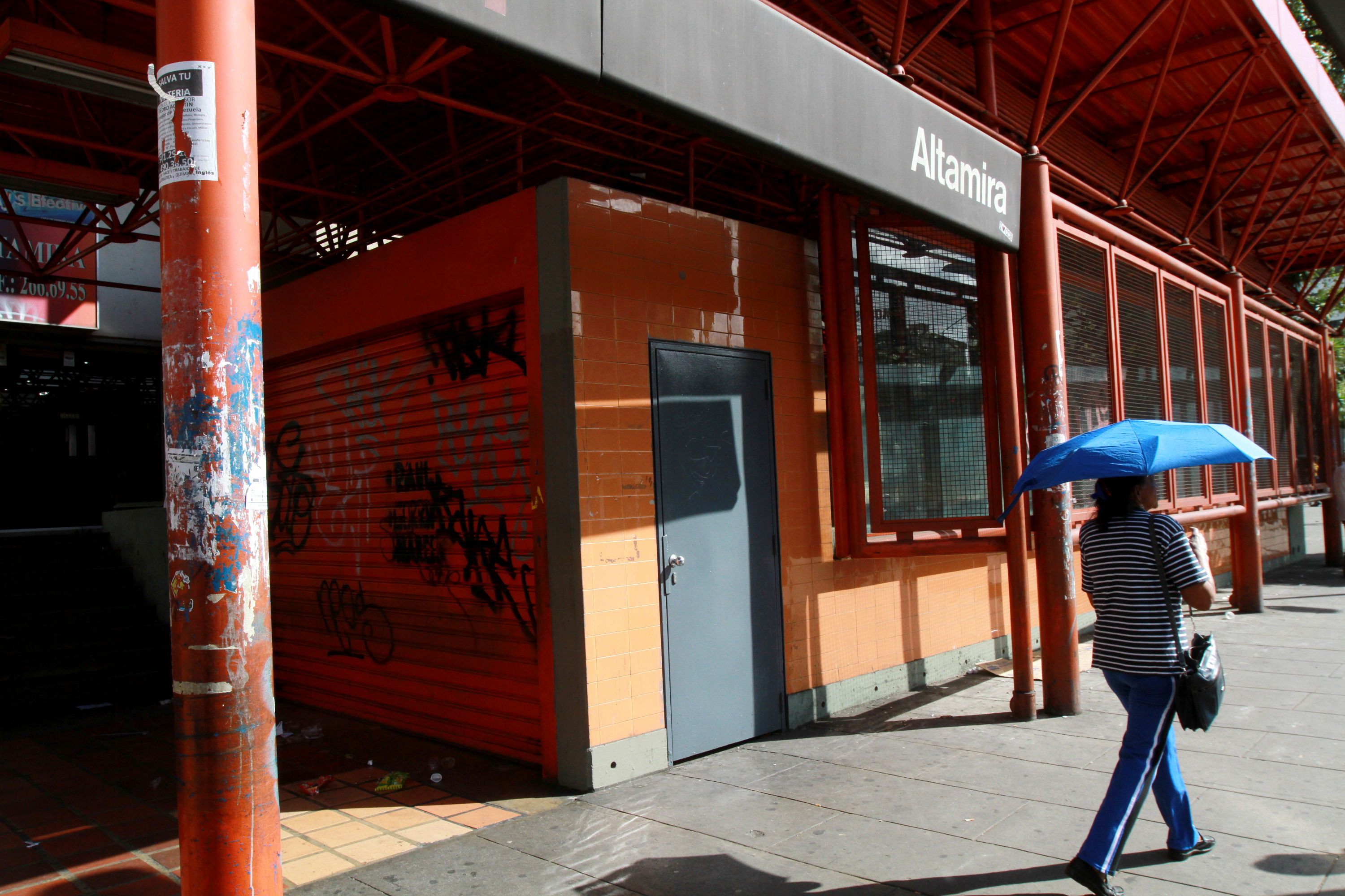 Cierran estación de Metro Altamira