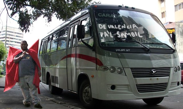 @elchiguirebipolar: Marcha del 1° de Mayo da trabajo a miles de transportistas