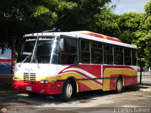 Reportan ausencia de autobuses en Naiguatá