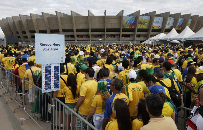 Fanáticos de Brasil y Alemania entusiasmados en Belo Horizonte (Fotos)