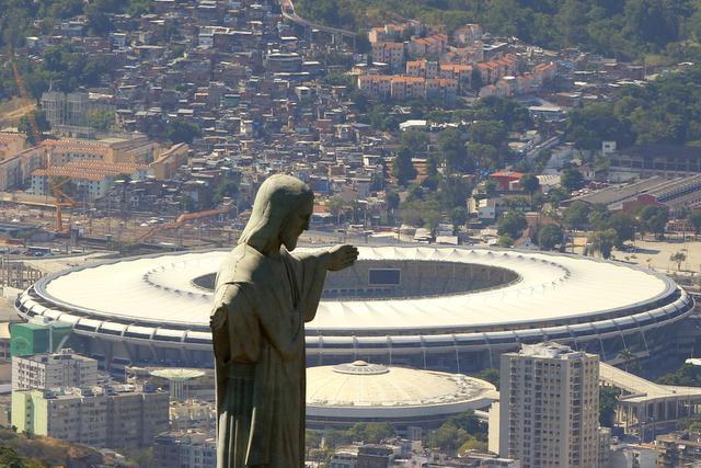 El Cristo Redentor, jugador número 12 de Twitter para la final