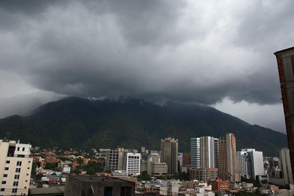 Pronostican clima nublado para este domingo en gran parte del país