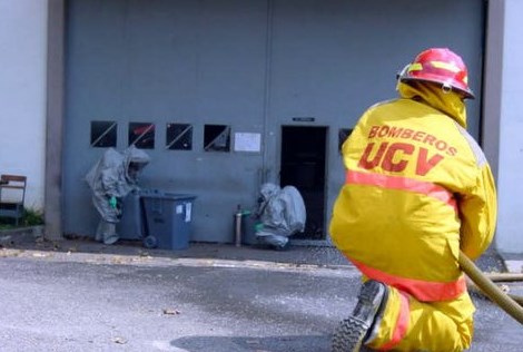 Proyecto de ley limita la acción de los bomberos universitarios