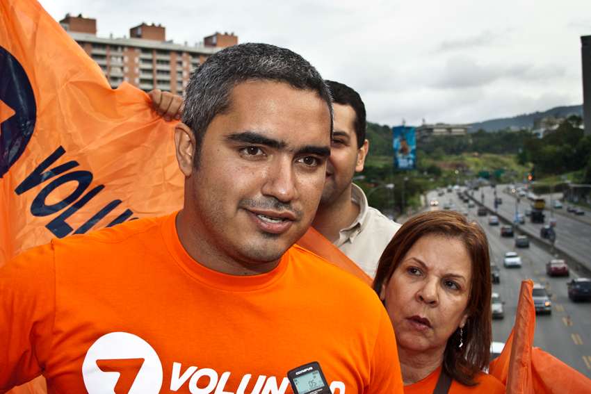 Baruta enciende alarma ante amenaza de comunas en el municipio