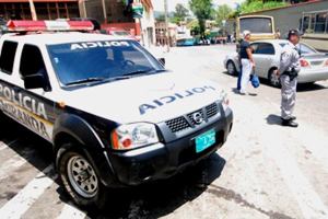 Detenidas cinco mujeres que se cayeron a golpes en plena vía pública