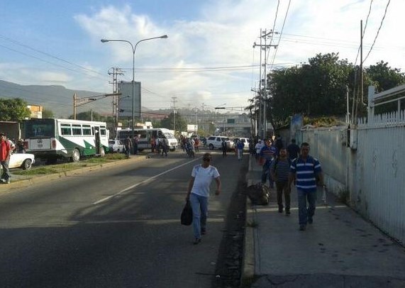 Pese a la represión y a las detenciones, guaros se mantienen en protesta (Fotos)