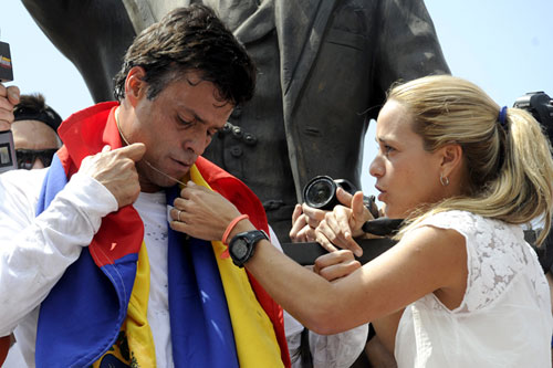 Así prepara Lilian Tintori su regalo del día de los enamorados para Leopoldo López (Video)