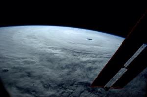 El tifón más grande del mundo desde el lente de un astronauta