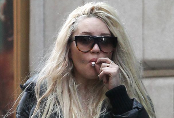 Los padres de Amanda Bynes la enviaron al manicomio