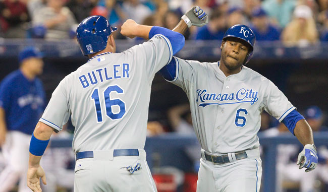 Kansas City sigue imparable y colocó la Serie de Campeonato 2 x 0 a su favor