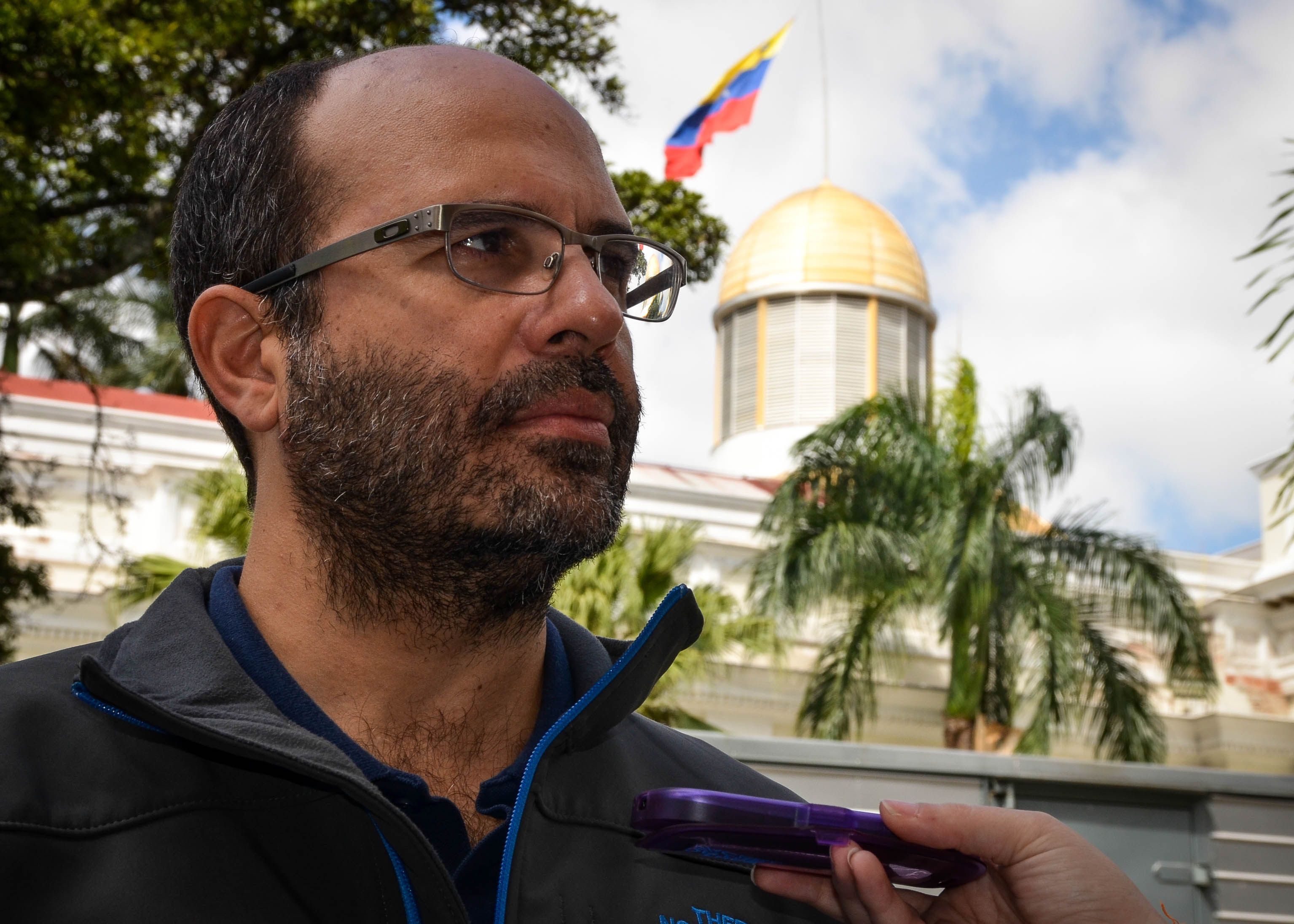 Se agudiza situación en Hospital Universitario y las autoridades no resuelven