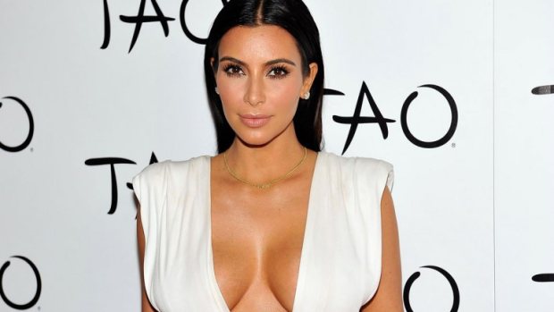 Por qué el atraco a Kim Kardashian podría cambiar su estilo de vida