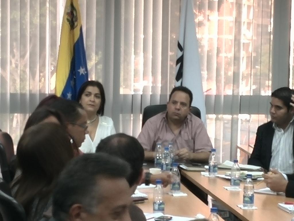 Marco Torres se reúne con directiva del Cencoex