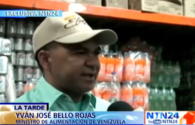 Periodista de NTN24 le dio hasta con el tobo al Ministro de Alimentación en un cara a cara (Video)