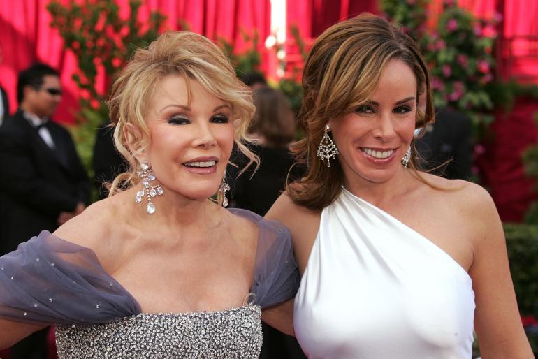 Melissa Rivers demanda a clínica que trató a su madre antes de su muerte