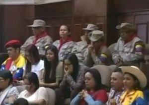 La milicia “muy atenta” de la memoria y cuenta de Maduro (Video + sarcasmo)