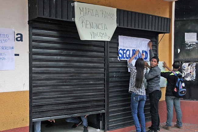 Estudiantes de la UGMA siguen “calientes” por situación de inseguridad