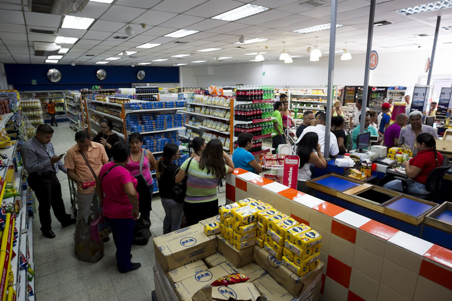 Italo Atencio: Sector de supermercados y autoservicios podrían cerrar el año con crecimiento del 3,5%