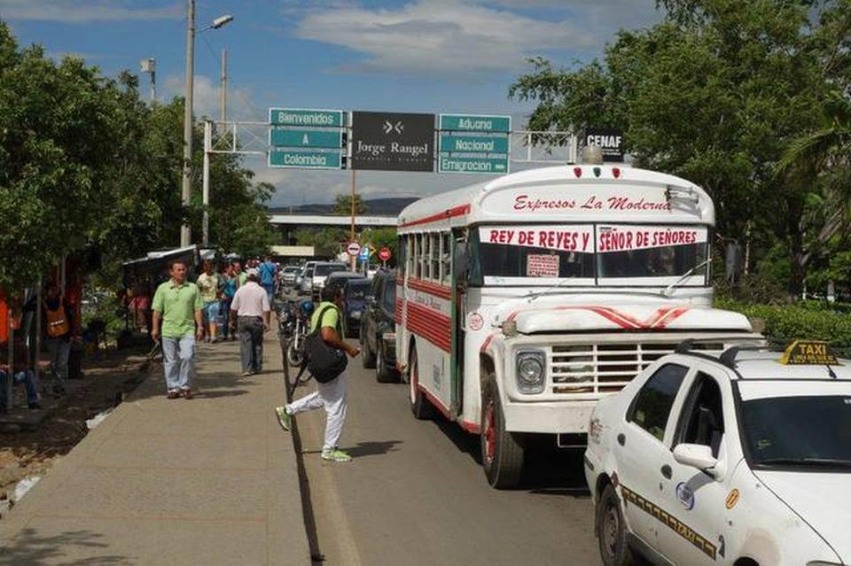 Denuncian participación de oficial de alto rango venezolano en contrabando de combustible