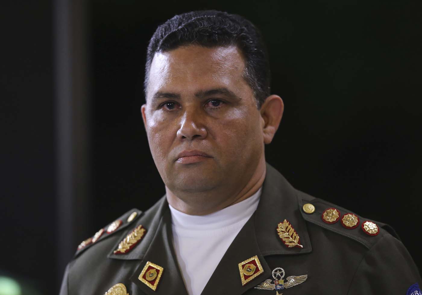 GRAN ENCUESTA NACIONAL: ¿Cuál de las afirmaciones del “golpe” de González López es la más des-cabellada?