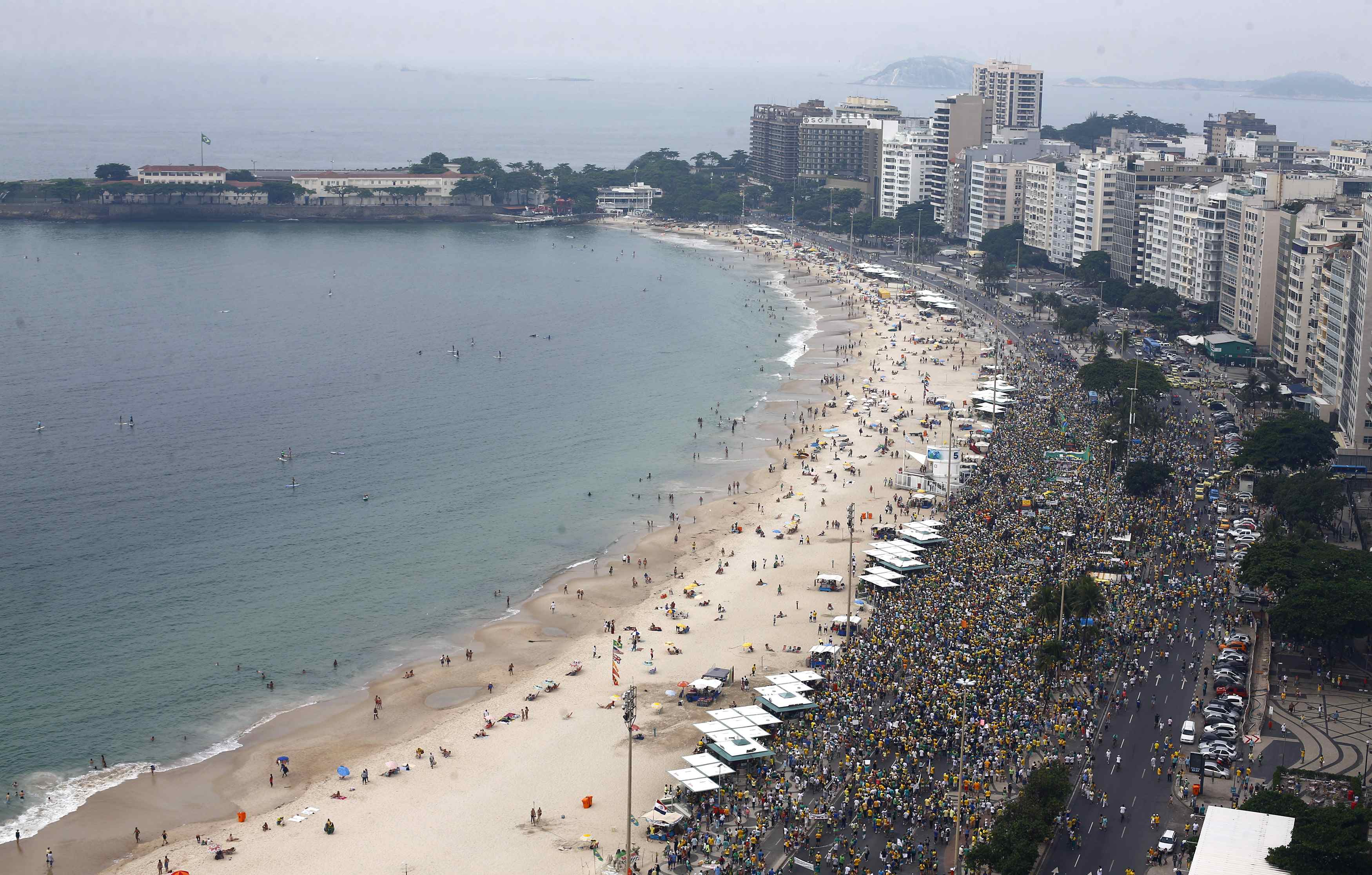 Incautan 150 kilos de cocaína en Río de Janeiro