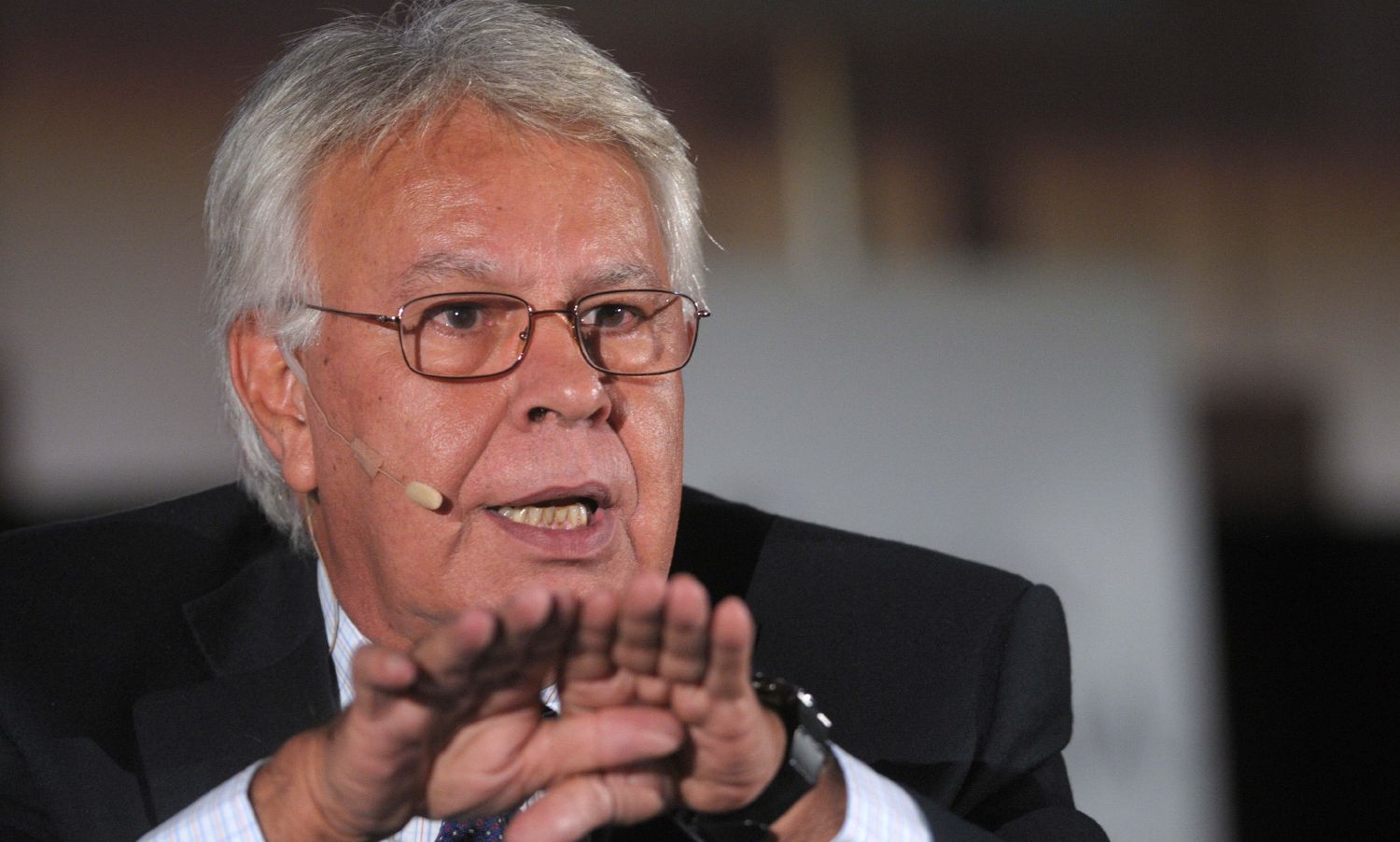 Felipe González siente pena por la “regresión” democrática en Venezuela