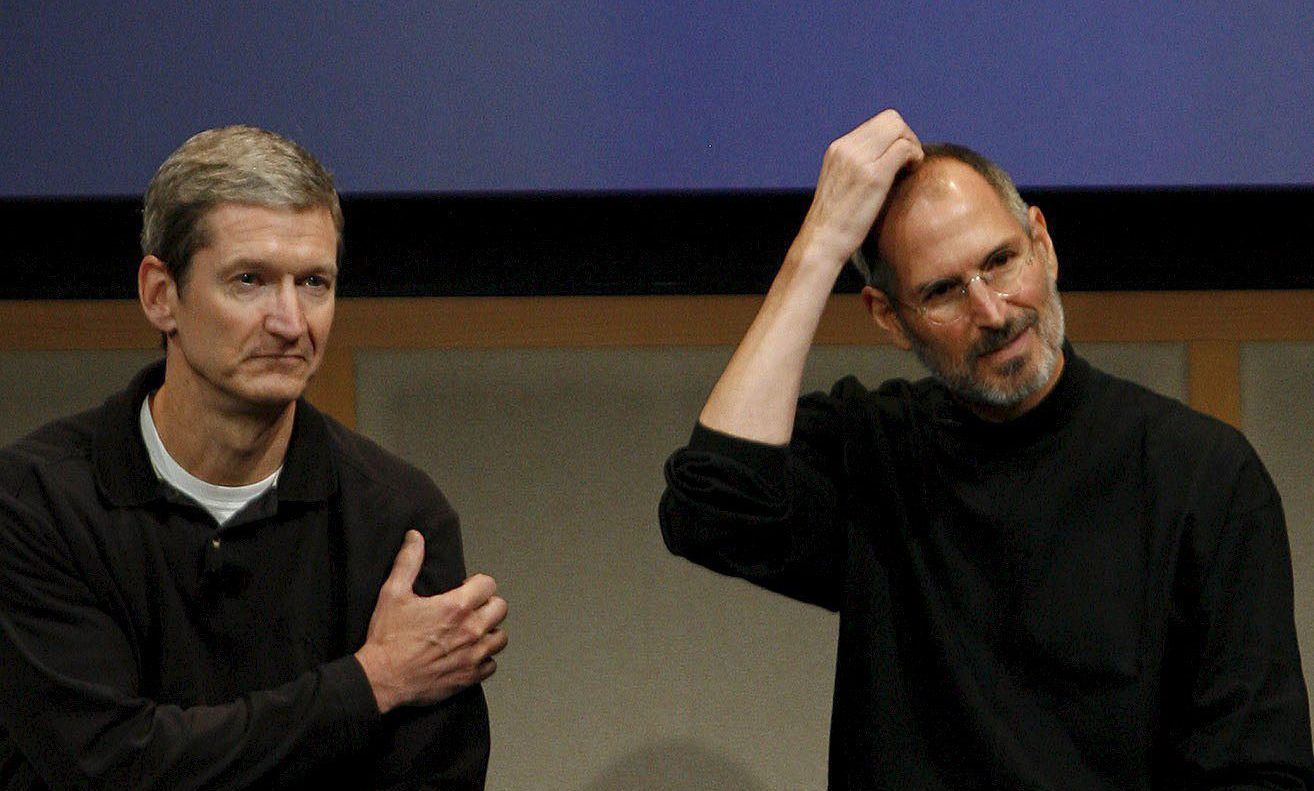 Tim Cook ofreció parte de su hígado para intentar salvar a Steve Jobs