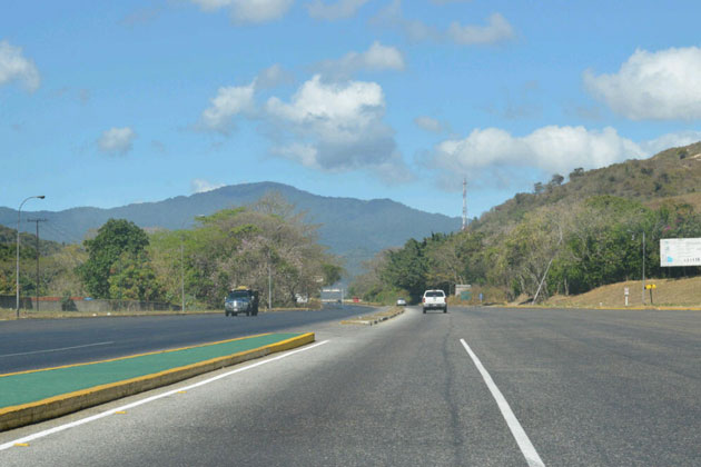 Abatido delincuente tras robo frustrado en autopista Valencia-Puerto Cabello