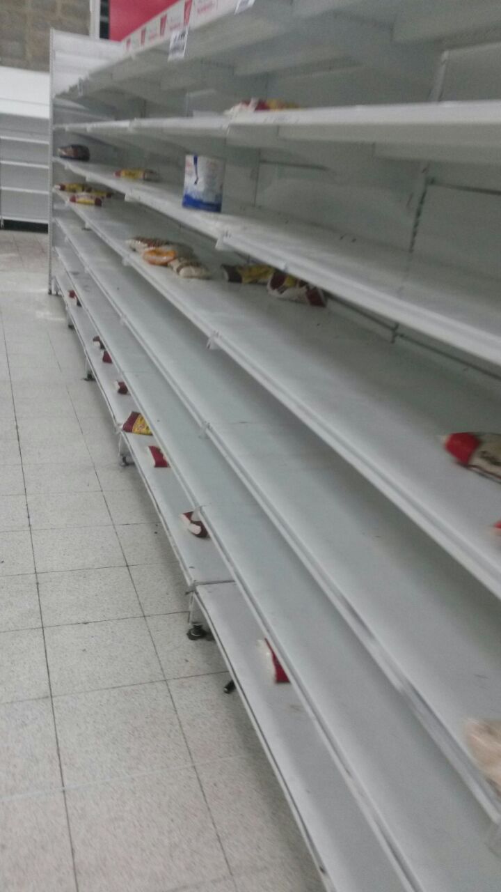 “Revolución” de lástima: Las FOTOS del Bicentenario de Plaza Venezuela que dan vergüenza total