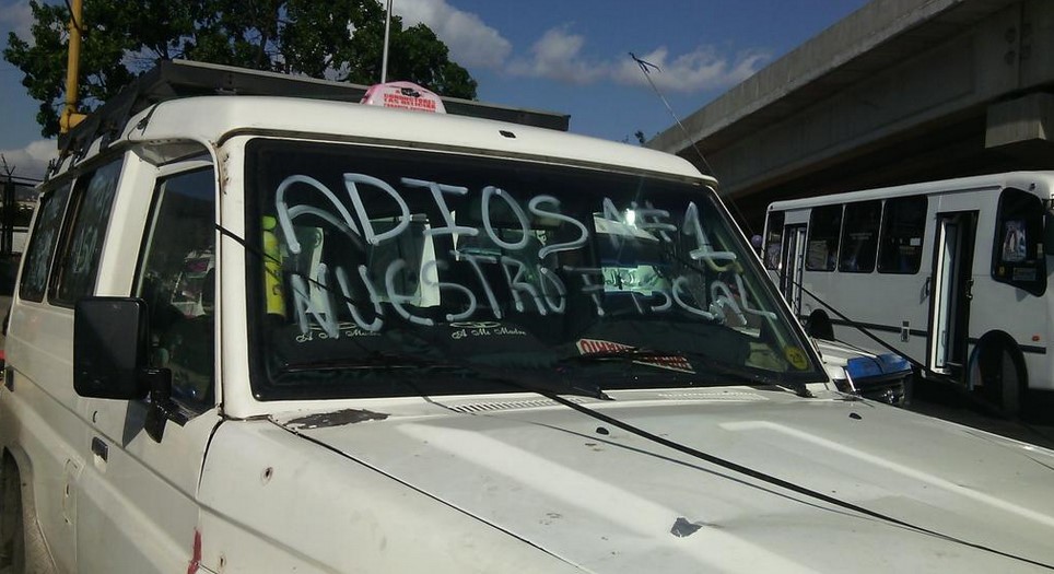 Transportistas de Antímano protestaron por dos horas (Fotos)