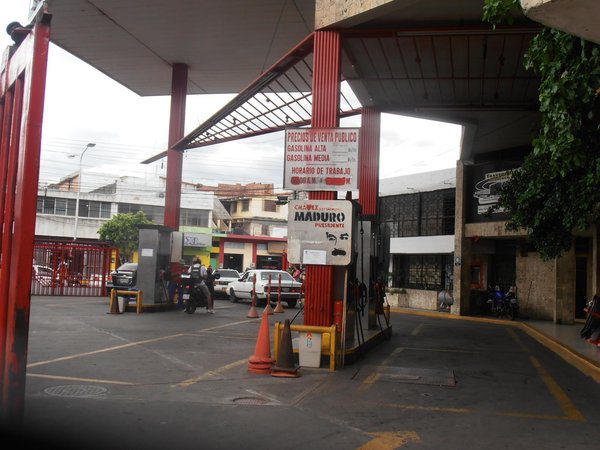 Subió a 83 bolívares el litro de gasolina en las bombas Safec