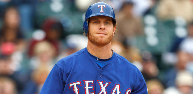 Josh Hamilton cambiado a los Vigilantes de Texas