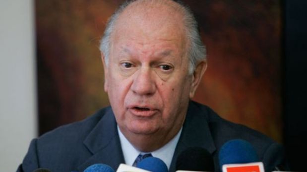 Ricardo Lagos no podrá acompañar a Felipe González a Venezuela