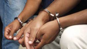 Detienen a tres sujetos involucrados en crimen de comerciante portugués