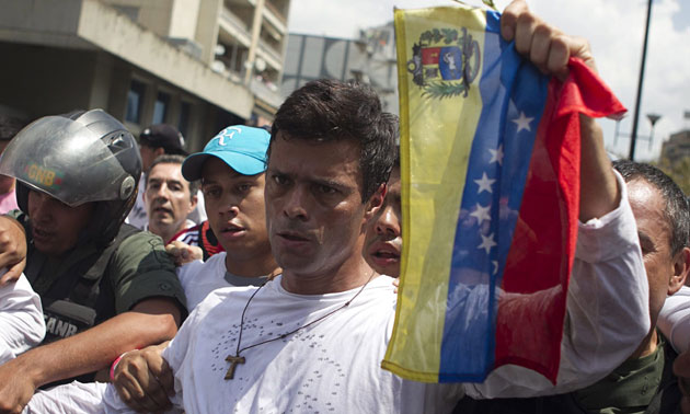 Concentración convocada por López para hoy es tendencia #30MVamosTodosHora0