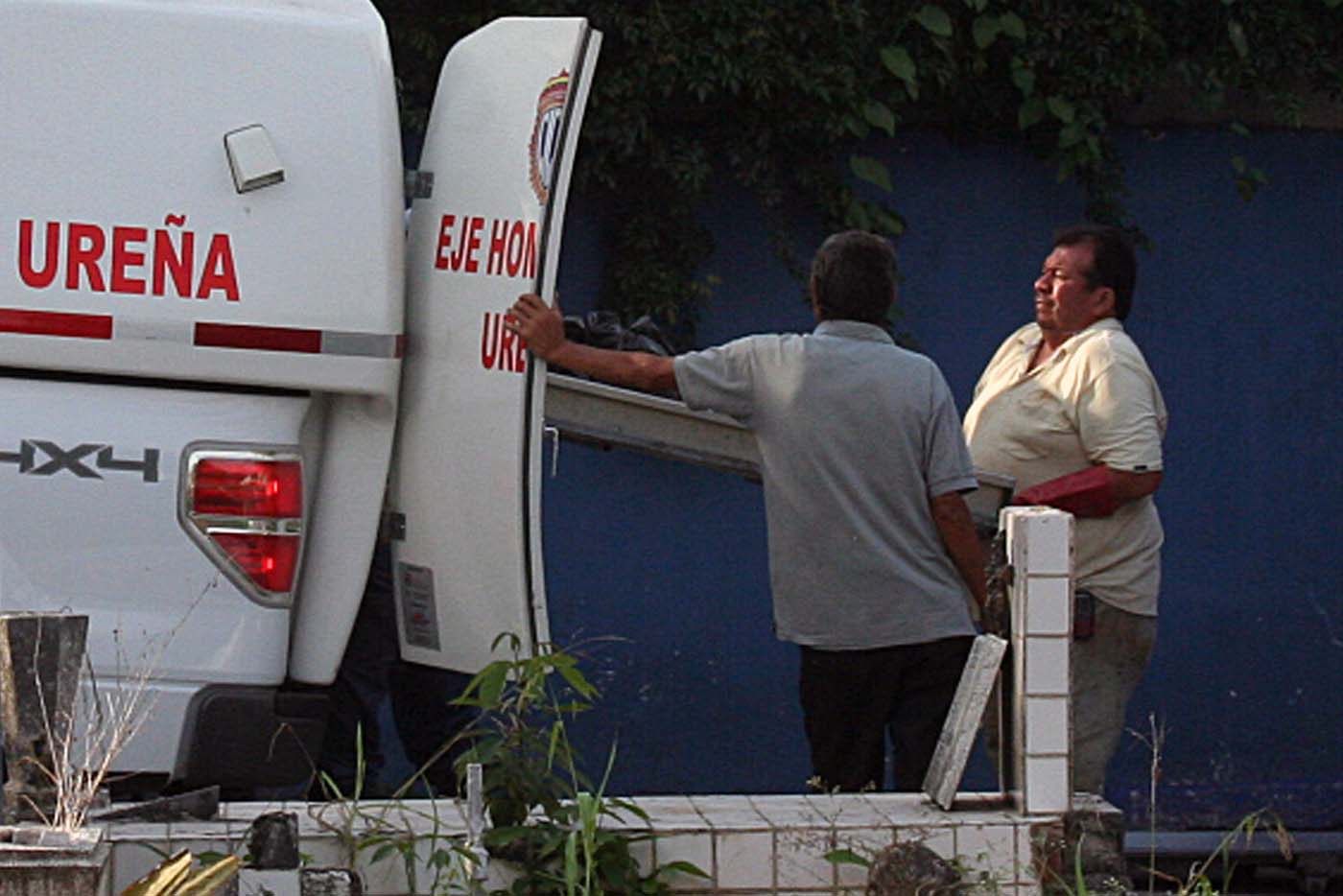 En fosa común enterrarán cadáveres que permanecen en la morgue de San Cristóbal