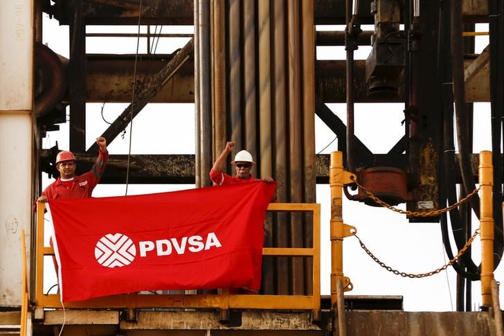 Pdvsa importa hasta tres millones de barriles de nafta pesada por mes