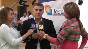 Pedro Pablo Fernández anuncia el retiro de su candidatura a la alcaldía de Baruta
