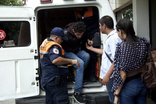 Solicitarán análisis del agua que intoxicó a estudiantes de la Ucat