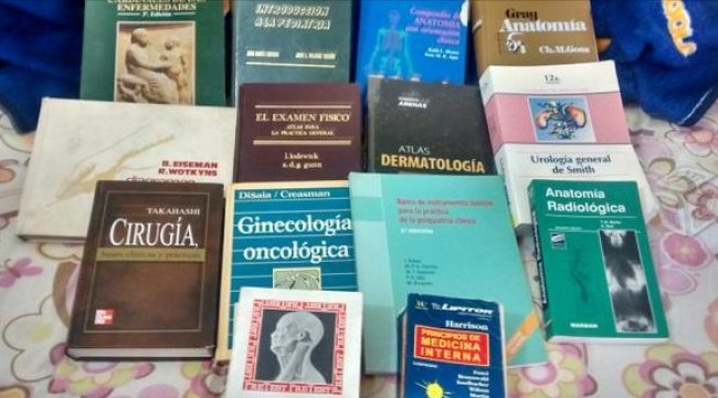 Ahora piden cédula para comprar textos escolares… Sí, también hay bachaqueo de libros