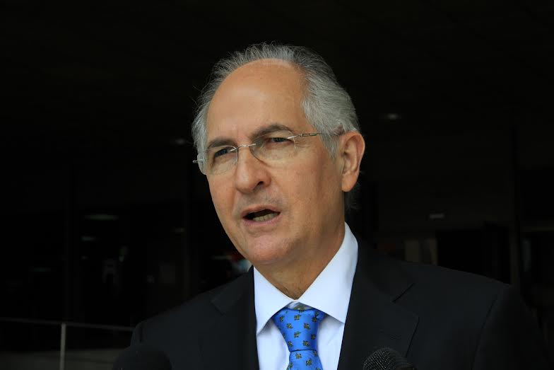 El caso de alcalde Antonio Ledezma fue debatido por Internacional Socialista