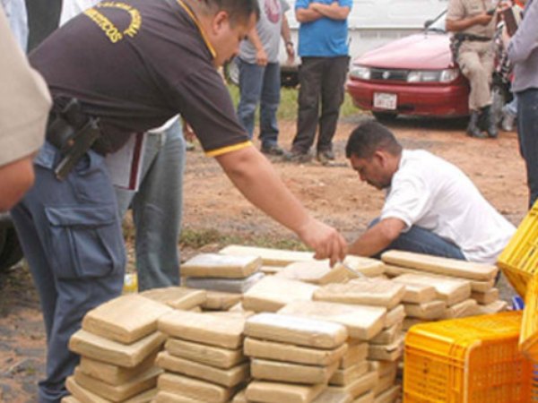 Unos 5700 kilos de marihuana fueron decomisados en camión cisterna en Argentina