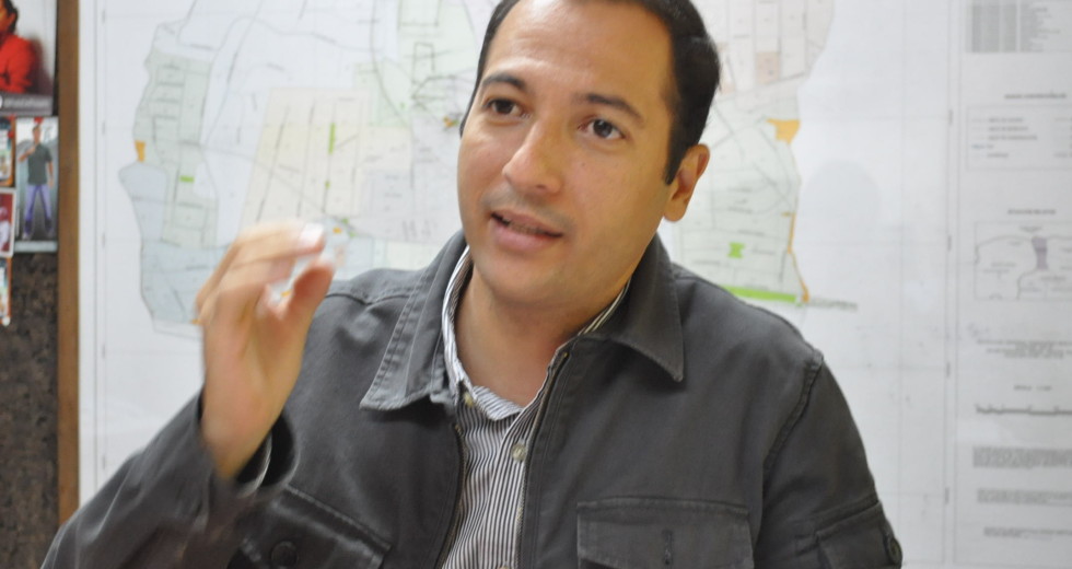 Concejal Del Rosario rechaza decreto de viernes no laborables
