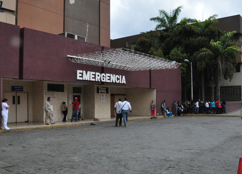 Lo hirieron con una botella para robarlo en Los Teques